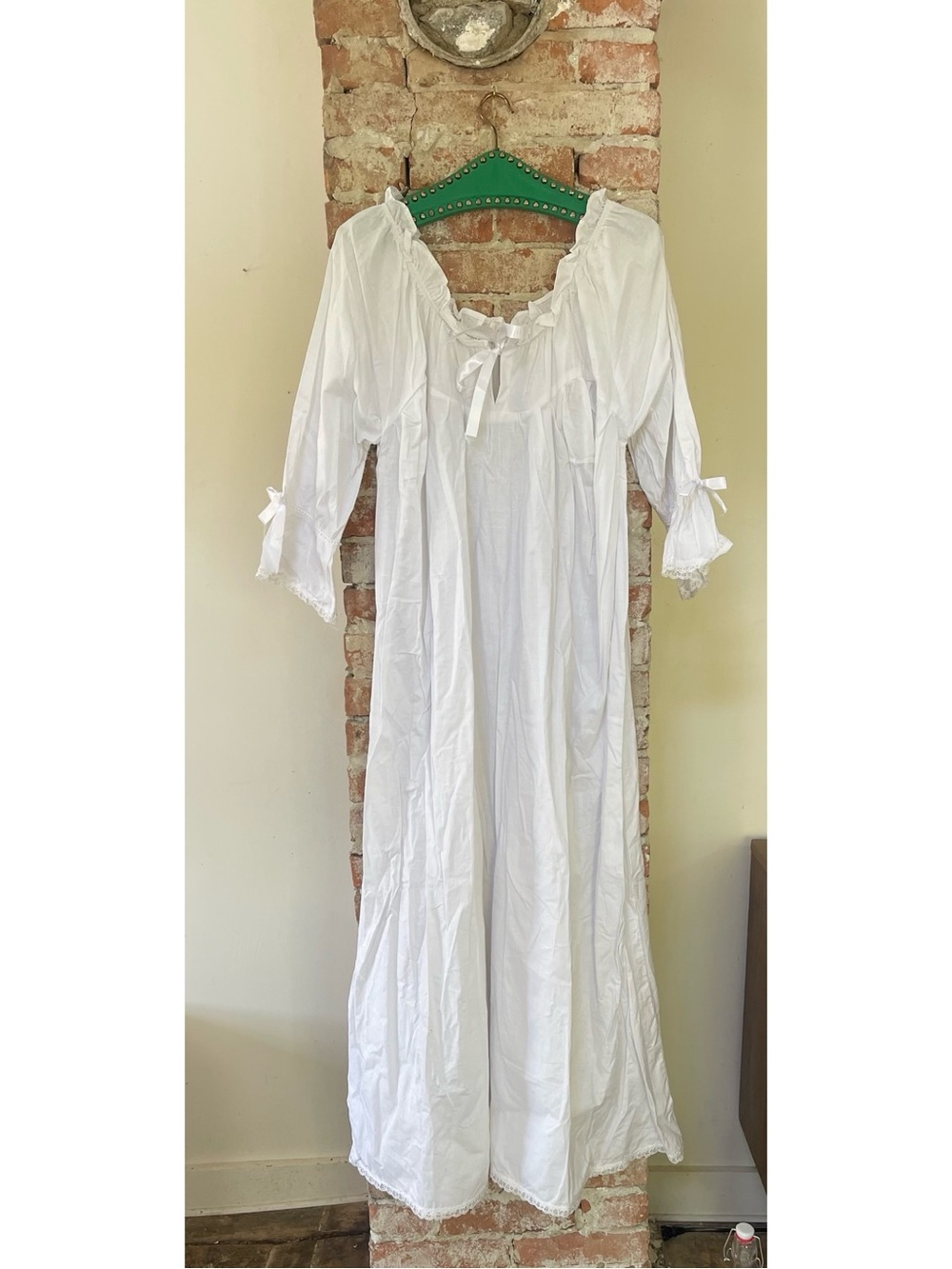 Elegant White Cotton Maxi Nightdress with Lace Trim